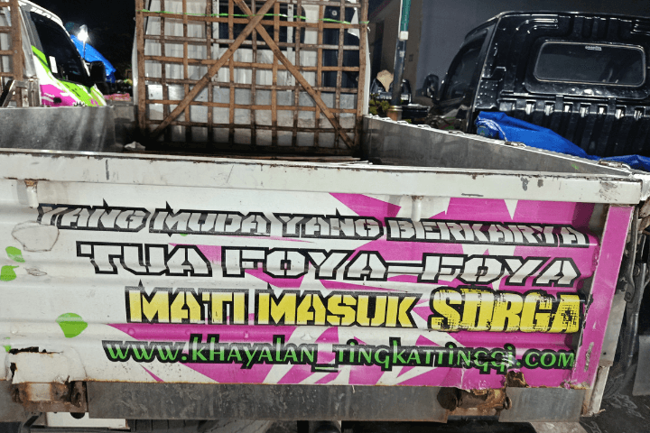 Chaotic Order Pasar Tradisional, Sebuah Monumen yang Hidup