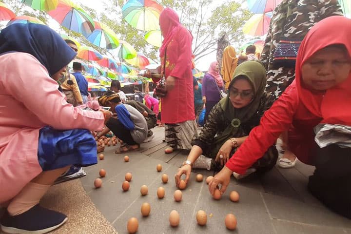 Pesona Kulminasi Matahari Pontianak