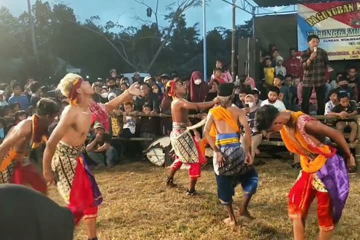 Jathilan Turonggo Mudho Trimanunggal