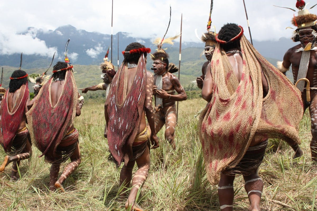 Grup Lodama: Menari Bersama, Melestarikan Budaya Suku Dani