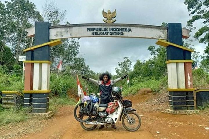 Perjalanan Megie Prawiro Keliling Indonesia: Datang, Lihat, Buktikan